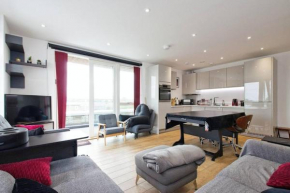 Greenwich O2 Apartment